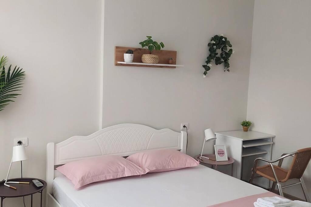 The Dekori Flat